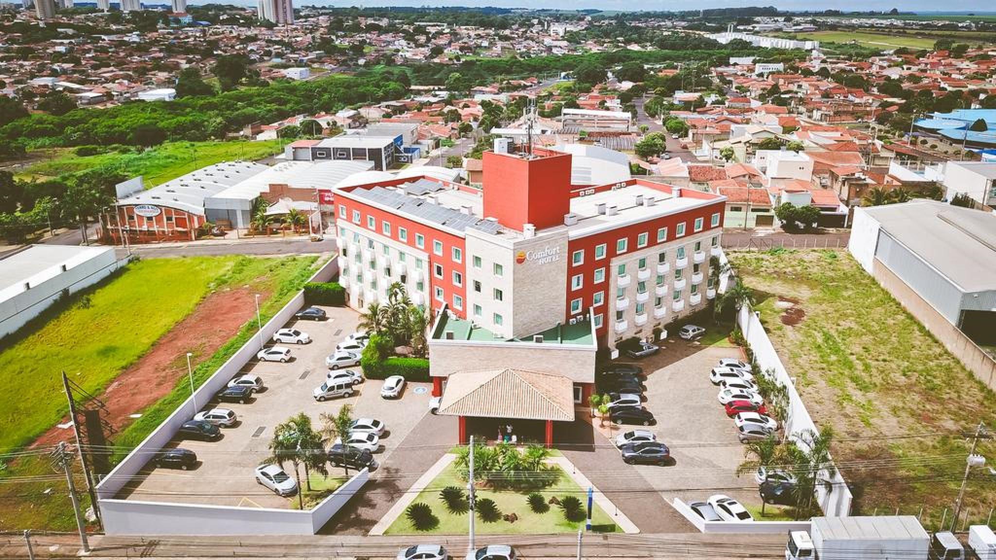 Comfort Hotel Araraquara Exterior foto